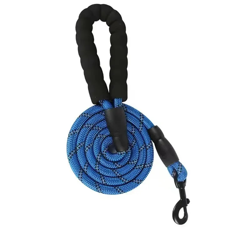 Heavy-Duty Reflective Dog Leash – No-Pull, Durable & Comfortable for All Breeds🐾