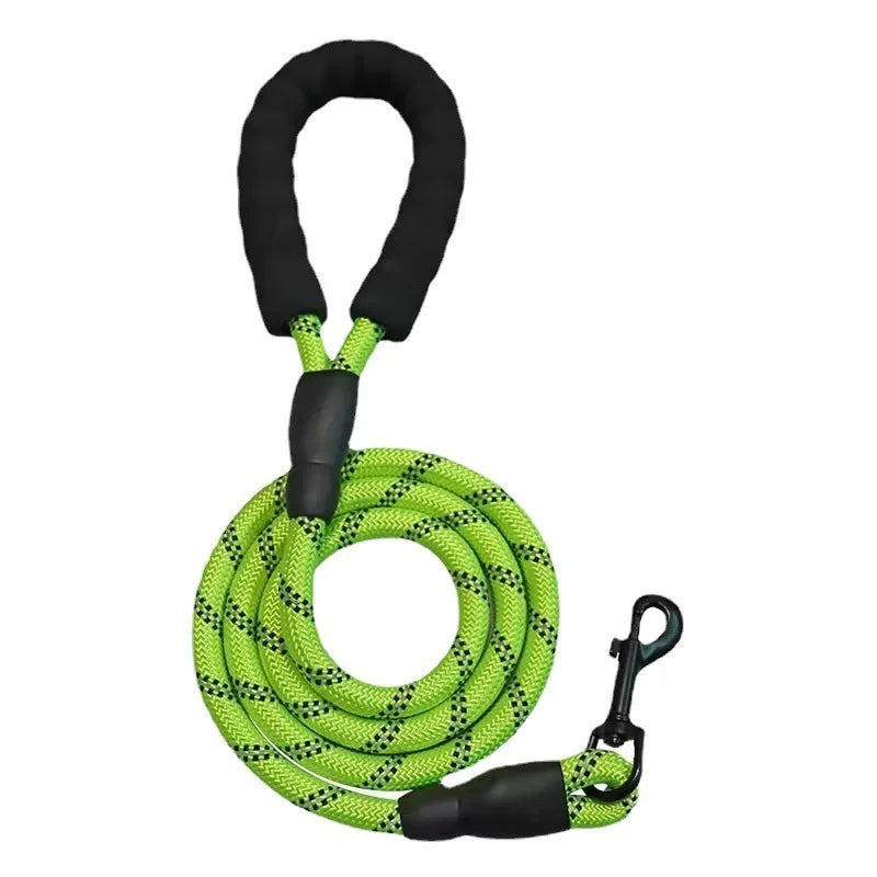 Heavy-Duty Reflective Dog Leash – No-Pull, Durable & Comfortable for All Breeds🐾