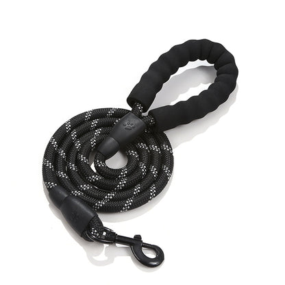 Heavy-Duty Reflective Dog Leash – No-Pull, Durable &amp; Comfortable for All Breeds🐾